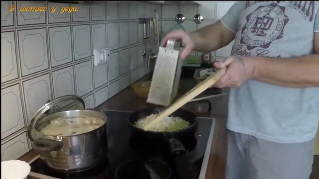 Куриный суп с лапшой / вермишелью. смотреть онлайн