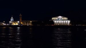Ночная экскурсия по Неве в Санкт-Петербурге (СПб)