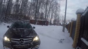 Мерседес С-classe купе 2015 года. Куплен со скидкой 400 тыс новым