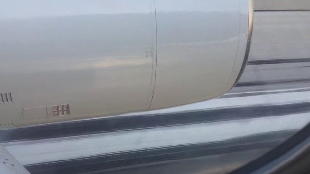 Посадка в Турции на самолете Ту-204 в аэропорте Анталия