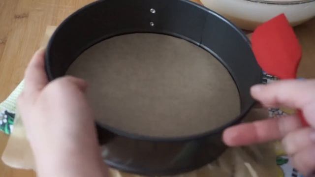 Сама нежность! Бисквит Горячее Молоко, покоряет с первого кусочка! смотреть онлайн