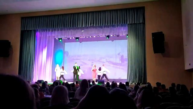 Пока мы молоды смотреть онлайн