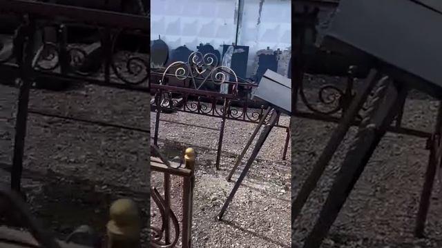 Памятники из гранита: изготовление, установка и реставрация