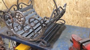 кованная подставка для дров у камина или кованная дровница ( Firewood stand by the fireplace )