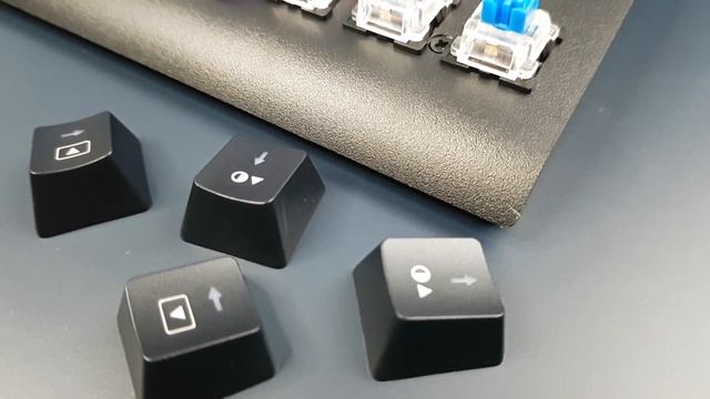 Обзор Redragon Dark Avenger. Стоит ли брать как первую механическую клавиатуру? смотреть онлайн