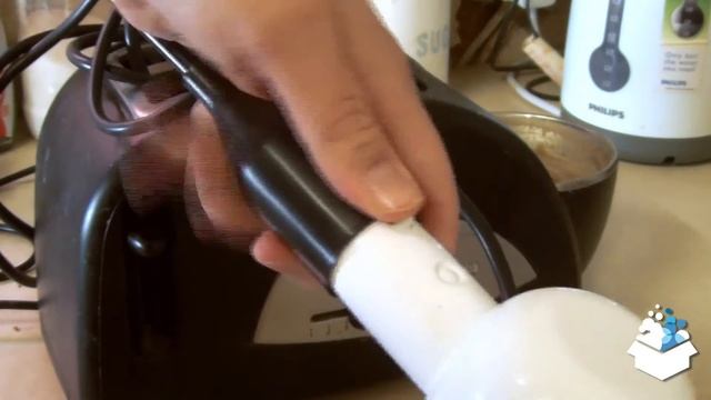Best way to clean your toaster - tefal toast n egg using Datavac Dustbuster смотреть онлайн