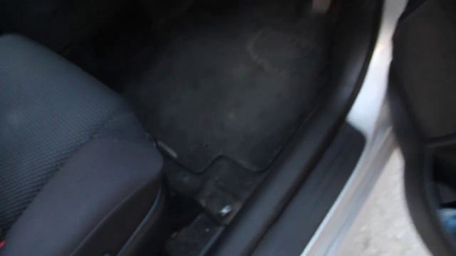 Обзор на продажу Toyota Wish 2004