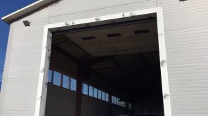 Промышленные секционные ворота (Красноярск)