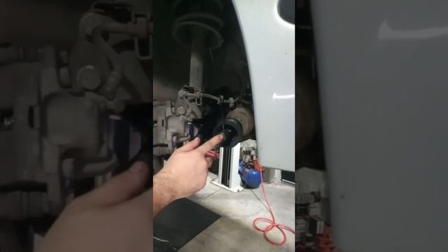 como colocar una homocinetica Renault Mégane taller mecánico integral ELECTRONICAMARTIN смотреть онлайн