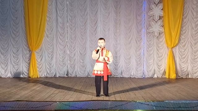 "Во кузнице" - Павел Бобренок смотреть онлайн