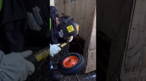 Сварили тачку для перевозки сварочного инструмента