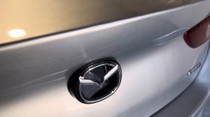 В каком случае будет работать кнопка открывания багажника Mazda ?