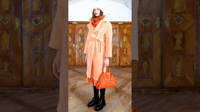 #shorts ТОП - 6 МОДНЫХ ГОЛОВНЫХУБОРОВ #ТРЕНДЫ #НОВИНКИСЕЗОНА #fashion #шапки #головныеуборы смотреть онлайн