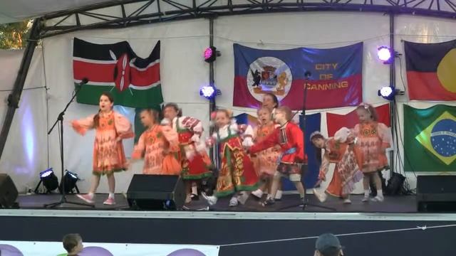 Little gnomes (Гномики) смотреть онлайн