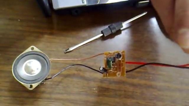 Ультразвуковой излучатель - Отпугиватель собак