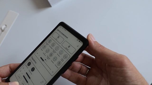 Обзор ONYXBOOX Kant - ридер в формате смартфона смотреть онлайн