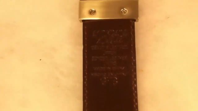 Men's Dockers Reversible Belt смотреть онлайн