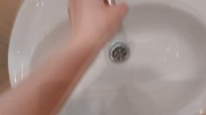 ВЛОГ / СБЕЖАЛА ИЗ ДОМА В ОТЕЛЬ...