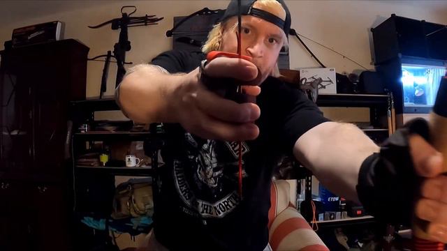 MONGOLIAN HORSE BOW UNBOXING & TEST! (SO SICK!) смотреть онлайн