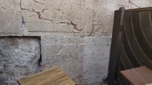 Записка в Стену Плача в Иерусалиме