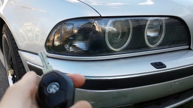 Bmw e39 DIY Angel Eyes remote/welcome lights смотреть онлайн
