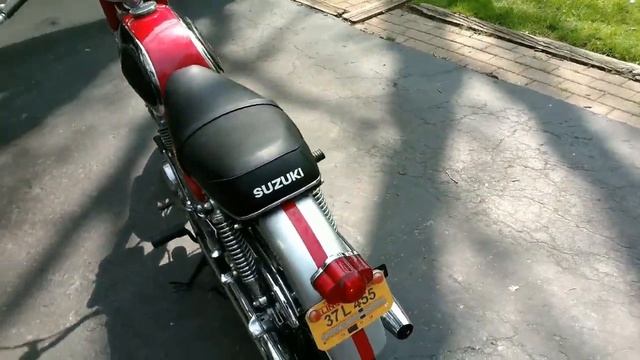 1967 Suzuki T20 смотреть онлайн