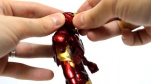 Обзор на Iron Man Mark VI action figure / Железный Человек от Diamond Select Toys (RUS Review)