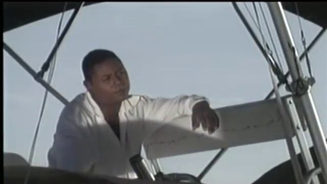 YOSKAR SARANTE- LLORA ALMA MIA смотреть онлайн