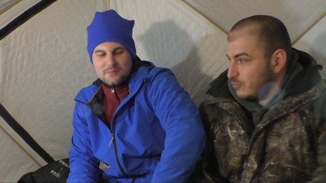 РЫБАЛКА НА КАРАСЯ ВЕСНОЙ. НАШЛИ КЛЁВОЕ МЕСТО НА ЗАЛИВАХ реки ВОЛГА! смотреть онлайн