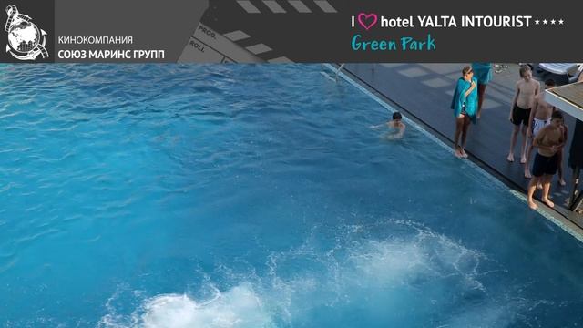 Чемпион мира по хай- и клифф-дайвингу провел тренировку в Отеле Yalta Intourist