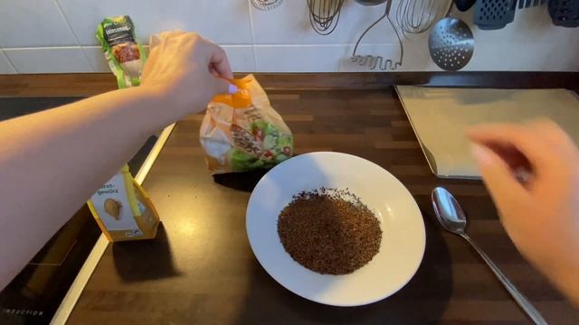 Пеку очень вкусные булочки/На ужин пицца собственного приготовления/Джэнго в саду/Радуга/Закат смотреть онлайн