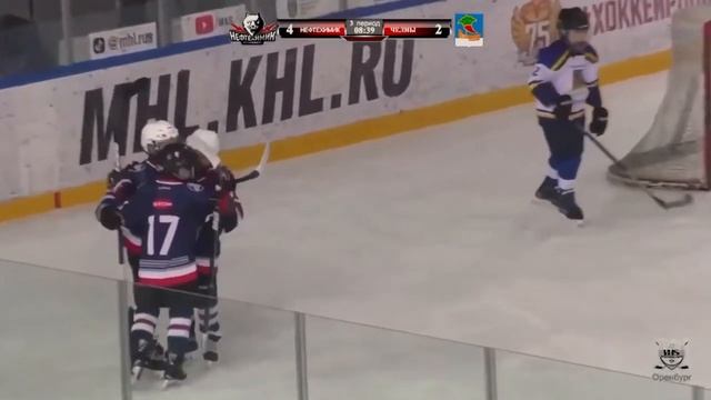 Сообразили на троих, конечно, в хорошем смысле! смотреть онлайн