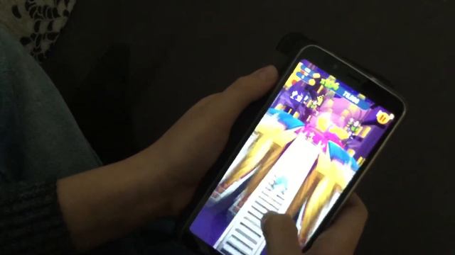 Supermirogames играет в Том — за золотом смотреть онлайн