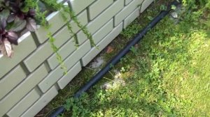 Строим подпорную стенку своими руками!!! Прокладываю трубы для водопровода!!!!!