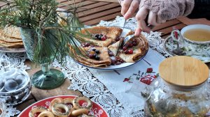 Первый день Весны и Масленица. Печем блины из полбяной муки.