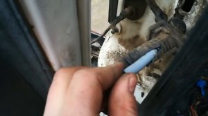 Ремонт трубки заднього скло омивача caddy | Ремонт заднего стекло очестителя caddy