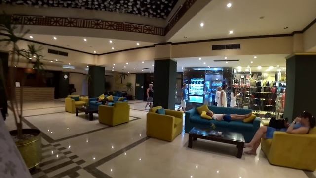 Перезалив Шторм в Египте / Нельзя заплывать далеко  Paradise Abu Soma Resort
