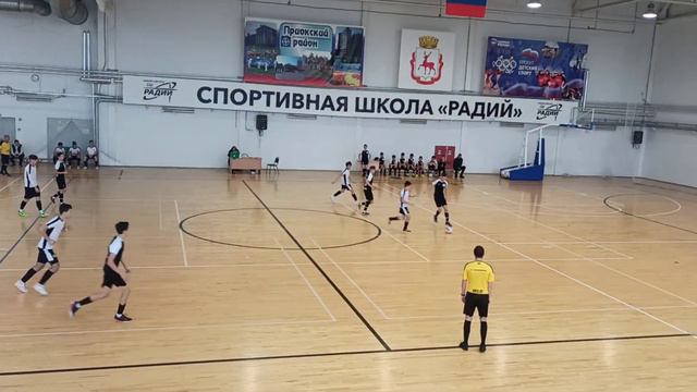 06.11.22. Радий 2006 - СШ Арзамас. 2 тайм смотреть онлайн