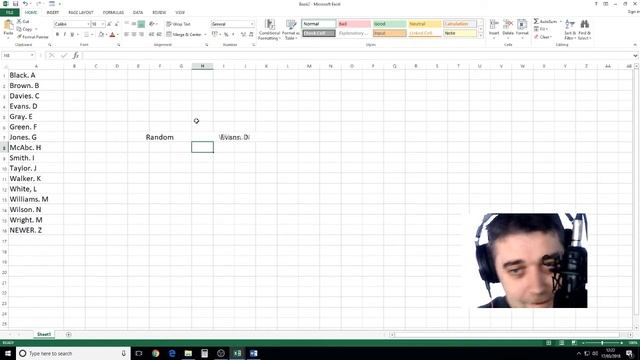Excel - Random Name Generator - Excel Tutorial Pt 10 смотреть онлайн