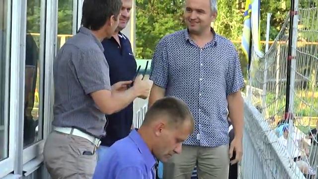 Футбол. ЧУ среди аматоров. «Варваровка» (Николаев) — «Мир» (Горностаевка) — 1:0