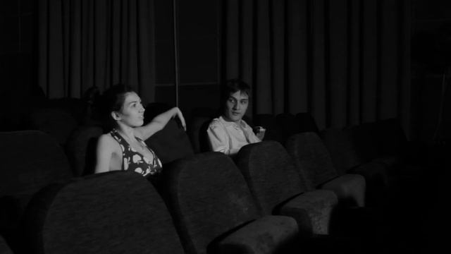 Вышел пописать (реж. Ростислав Смирнягин) смотреть онлайн