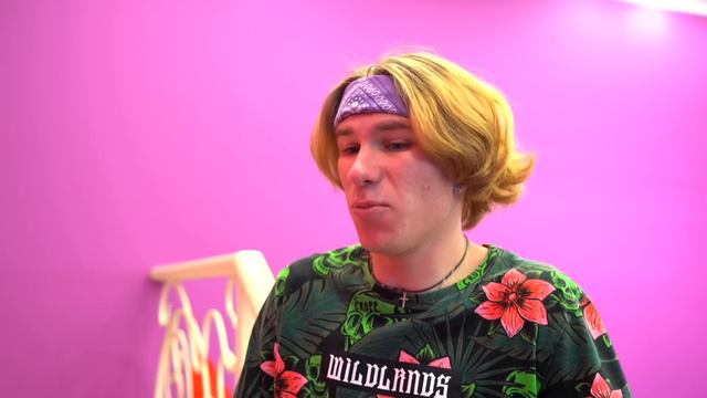 Ультра Богатая Девушка Из Прошлого, Настоящего И Будущего! смотреть онлайн