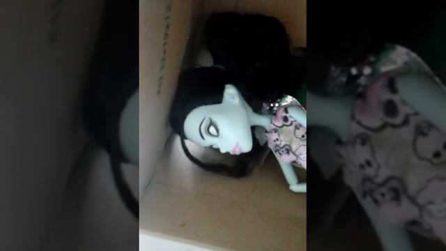 Скара Скримс : часть 3 (Салон красоты " У Хани" ) смотреть онлайн