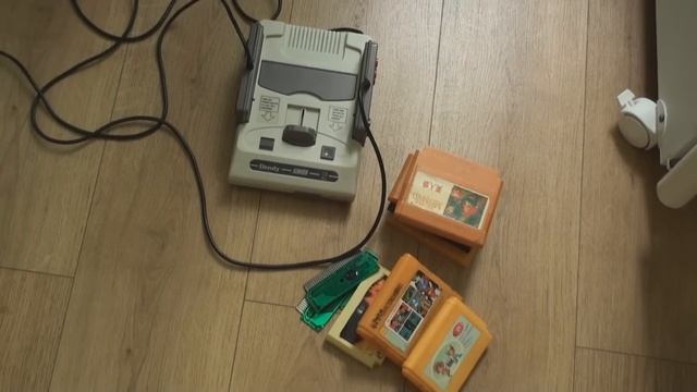 Обзор и Распаковка Dendy Junior II смотреть онлайн