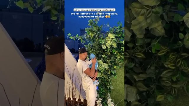 Юлия Ефременкова поделилась особенностями развития близнецов