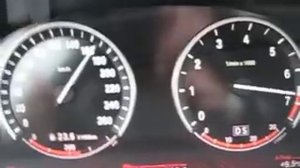 BMW 750i F01 0-240km/h with 407 HP