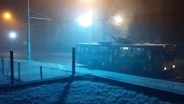 Как искрят Гродненские троллейбусы смотреть онлайн