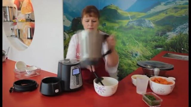 Суп-пюре из тыквы с фрикадельками из индейки