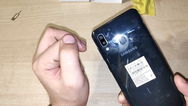 Samsung A20. Обзор. смотреть онлайн