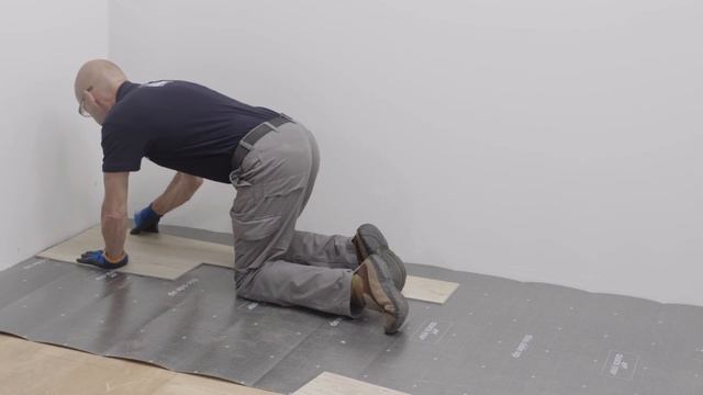 How to start laying a vinyl floor | Tutorial by Quick-Step смотреть онлайн
